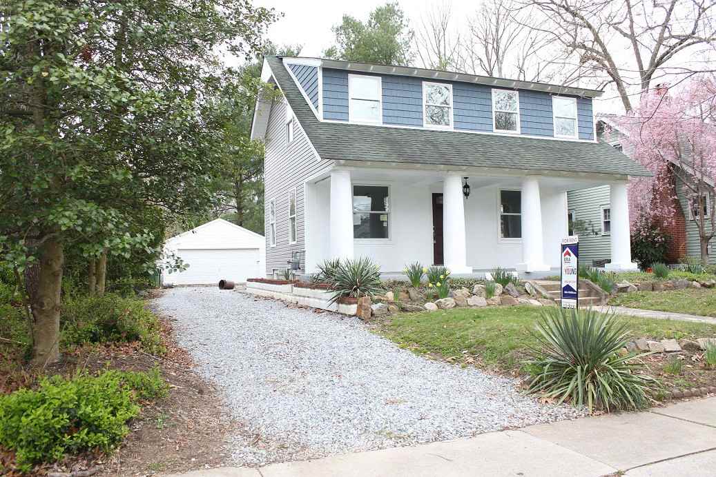 318 Highland Ter - Photo 3 of 28