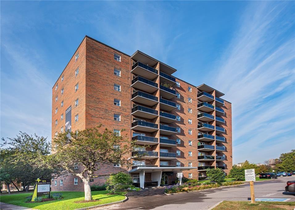 95 Paisley Boulevard West Apartments for Rent 95 Paisley Blvd W