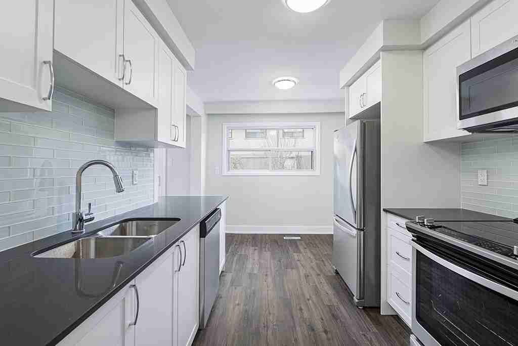 7030 Netherbrae Road - Photo 3 of 5