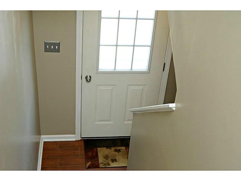 549 Ten Point Ln - Photo 2 of 18