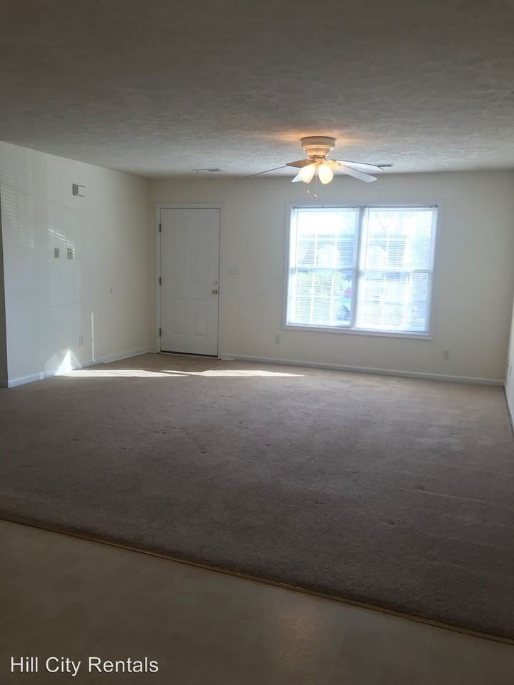 104 Willard Way - Photo 2 of 7