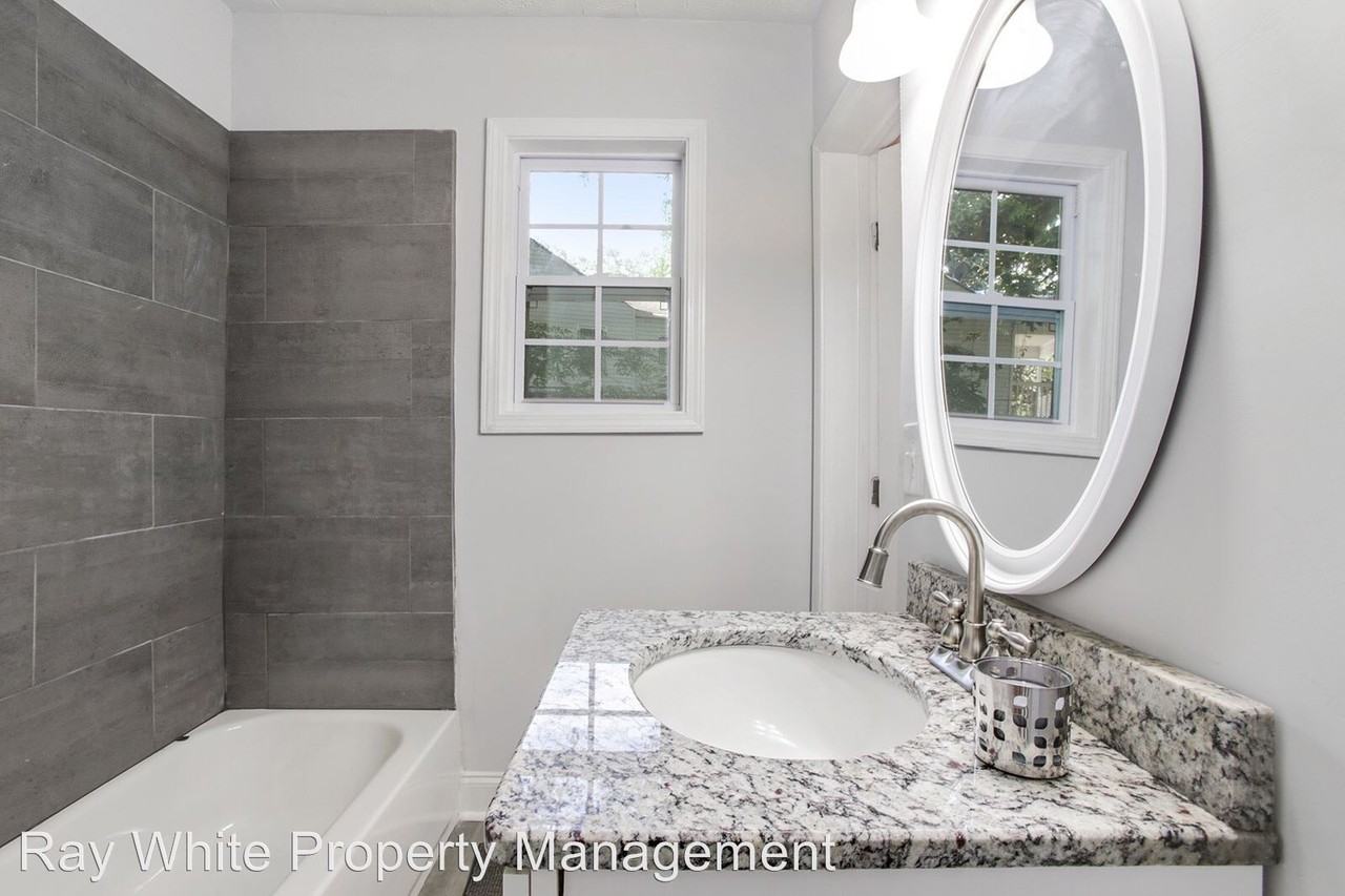 1471 Almont Drive Sw - Photo 2 of 25