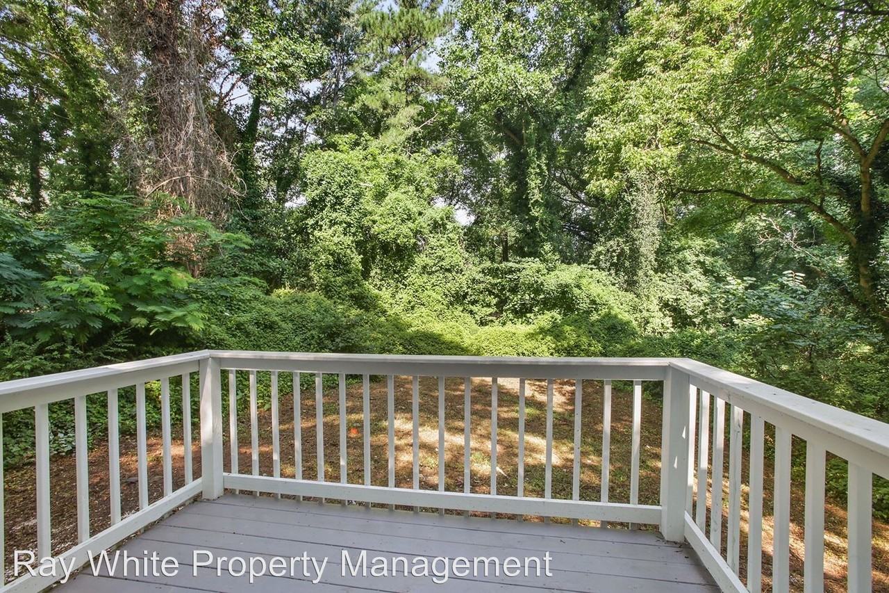 1471 Almont Drive Sw - Photo 3 of 25