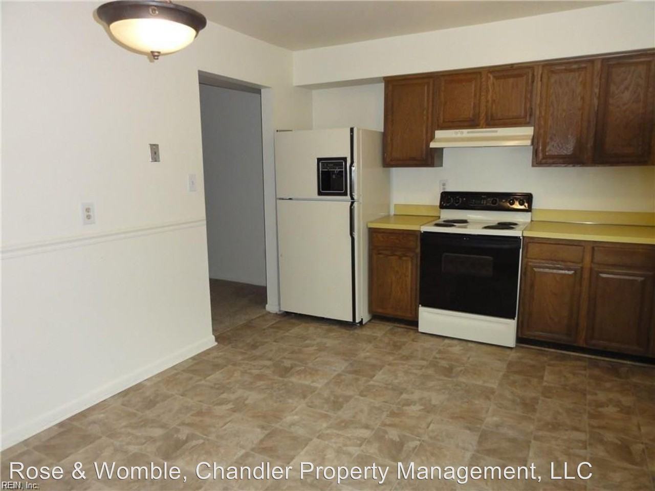 1196 Willow Green Dr - Photo 3 of 11