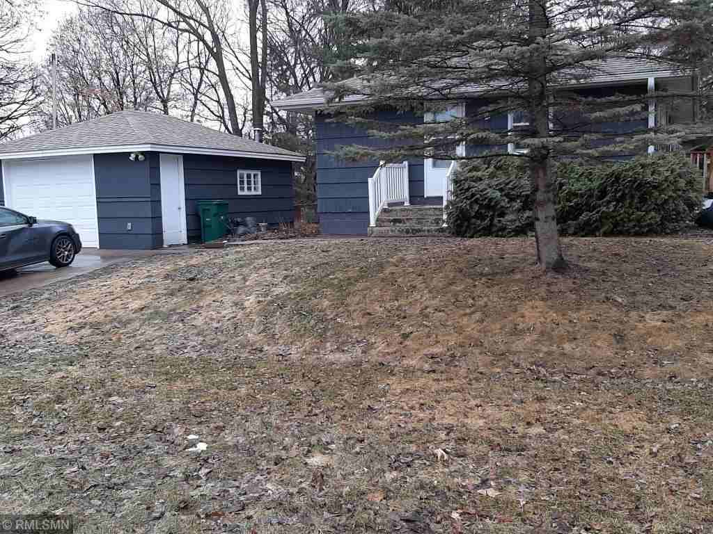 4824 59th Avenue N - Photo 2 of 2