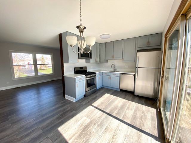 217 Lafayette - Photo 3 of 16