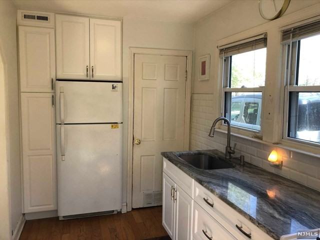 184 Ruckman Road - Photo 2 of 8