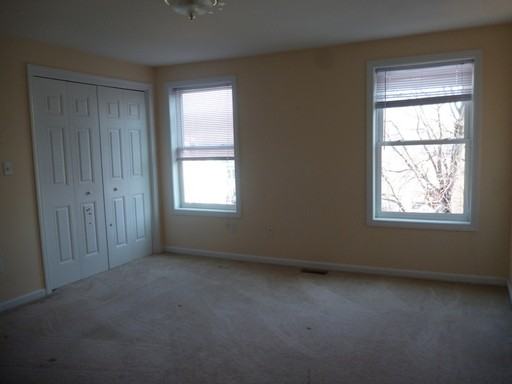 103 Blossom St - Photo 3 of 9