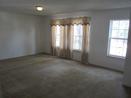 808 N Garfield Ave - Photo 3 of 6