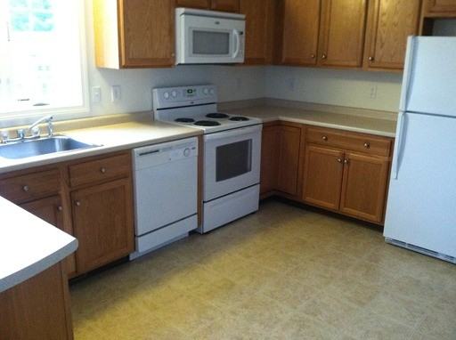 127 Marathon Way - Photo 2 of 9