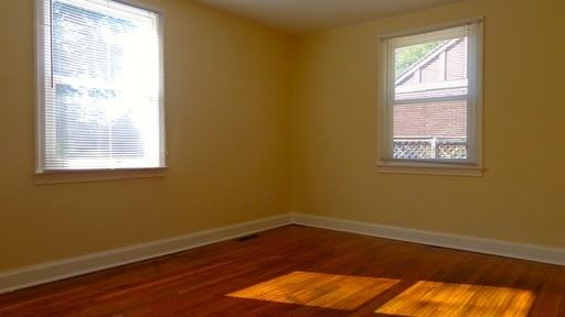 1003 39th Ave N - Photo 2 of 10