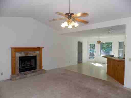 103 Cochran Dr - Photo 3 of 7