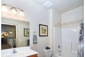 Hawthorne Gardens - Photo 3 of 5