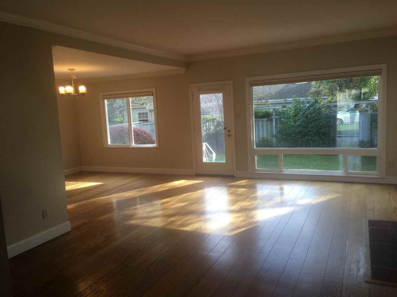 2221 Davis Dr - Photo 2 of 17