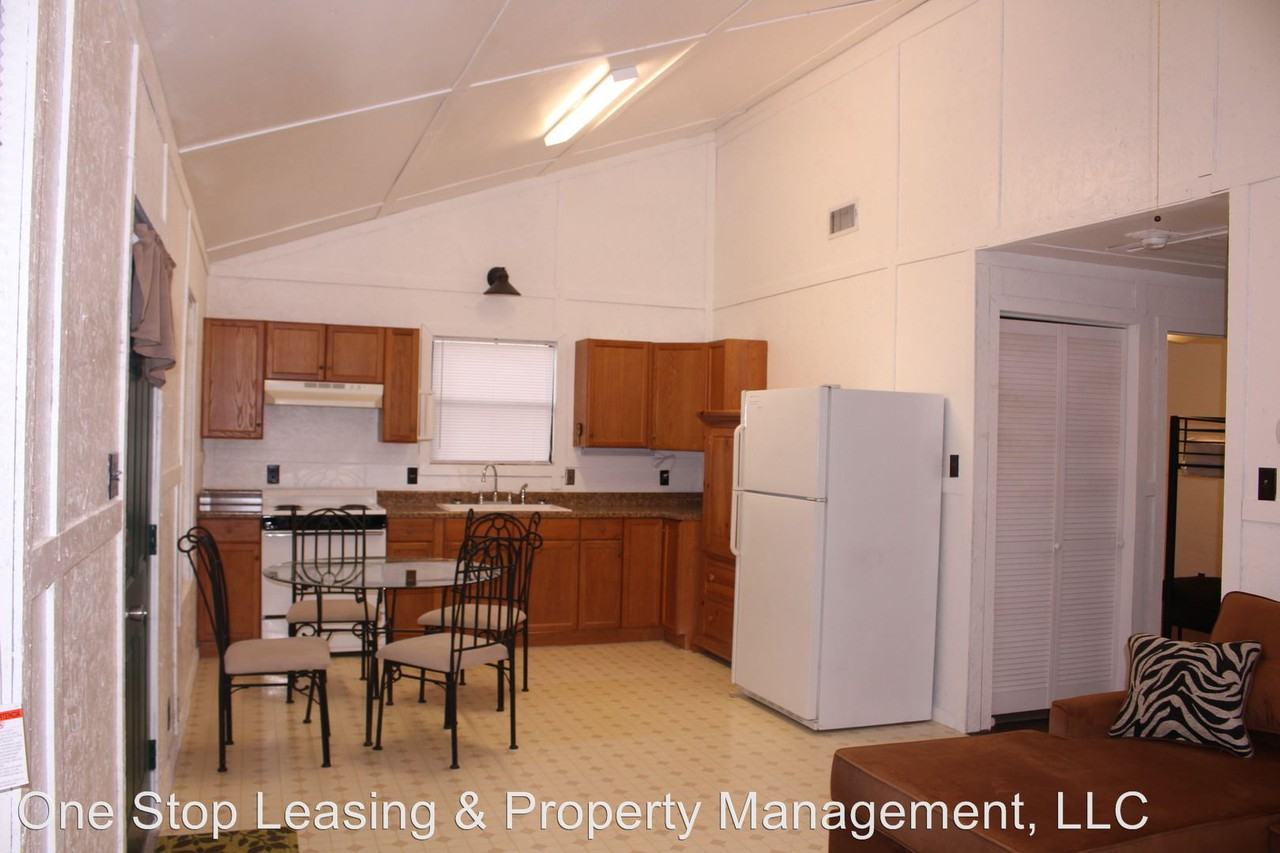 126 Pinewood Dr - Photo 3 of 21