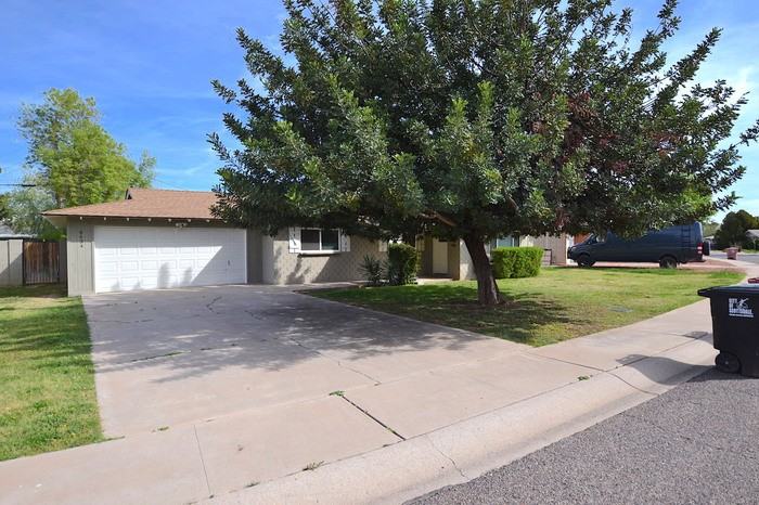 8634 East Rancho Vista Drive - Photo 2 of 14