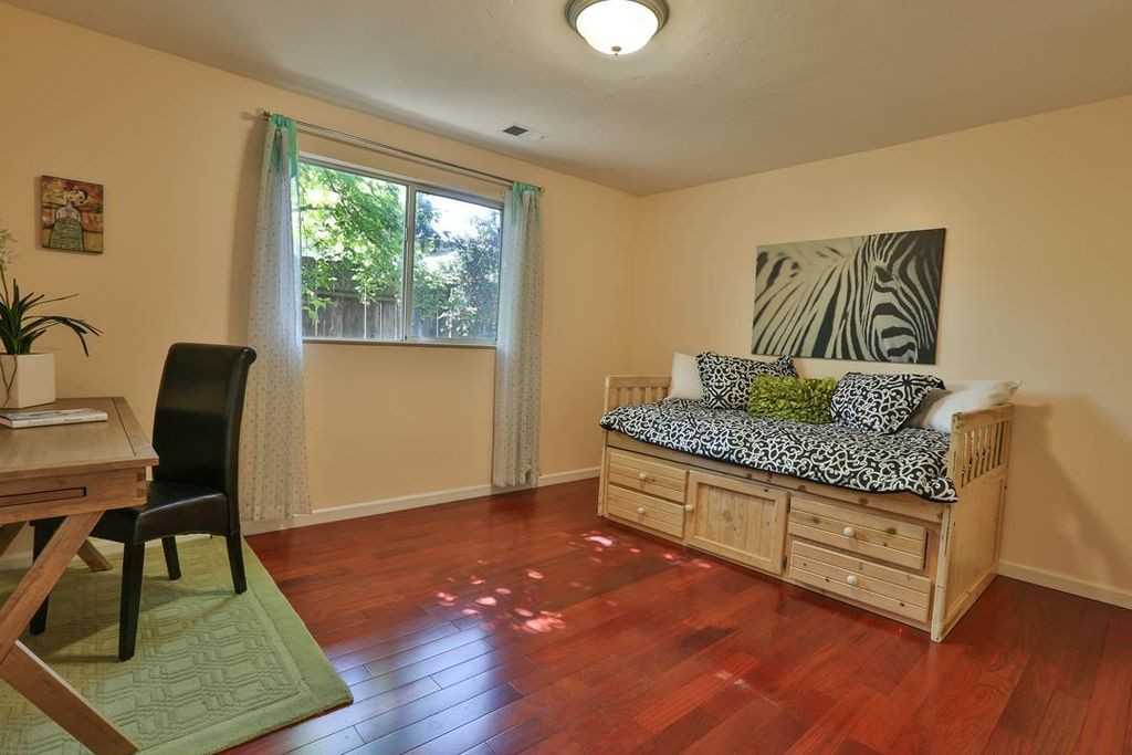 18565 Paseo Lado - Photo 3 of 13