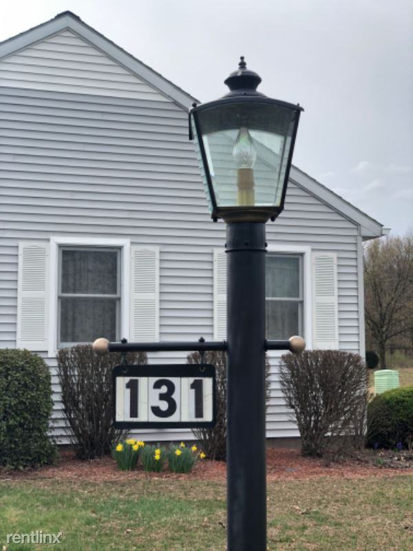 131 Pocahontas Ln - Photo 3 of 13