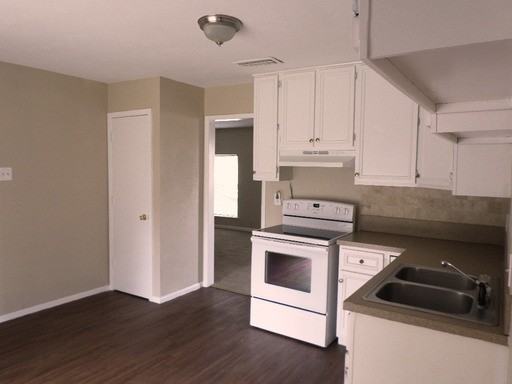 2618 Whippoorwill Dr - Photo 2 of 19