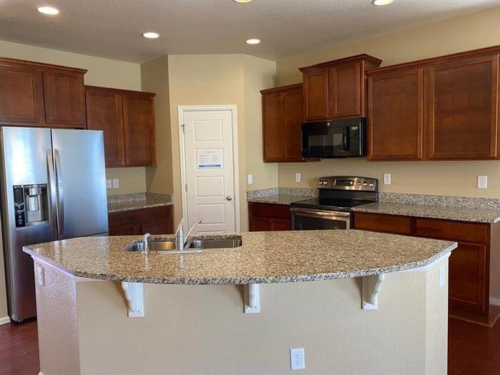 22517 East Layton Circle - Photo 3 of 27