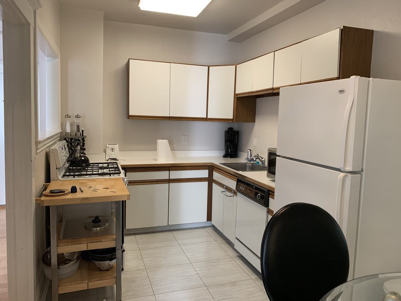 2415 Van Ness Avenue #204 - Photo 6 of 10