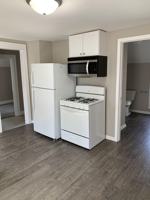 featured image of 941 Davis Avenue Northwest #2