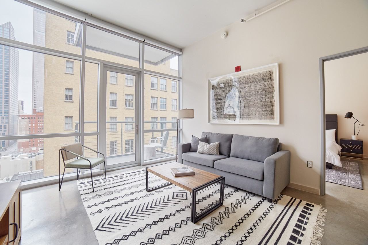 1415 Main Street - Photo 2 of 44