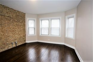 2228 N Sawyer Ave - Photo 1 of 1