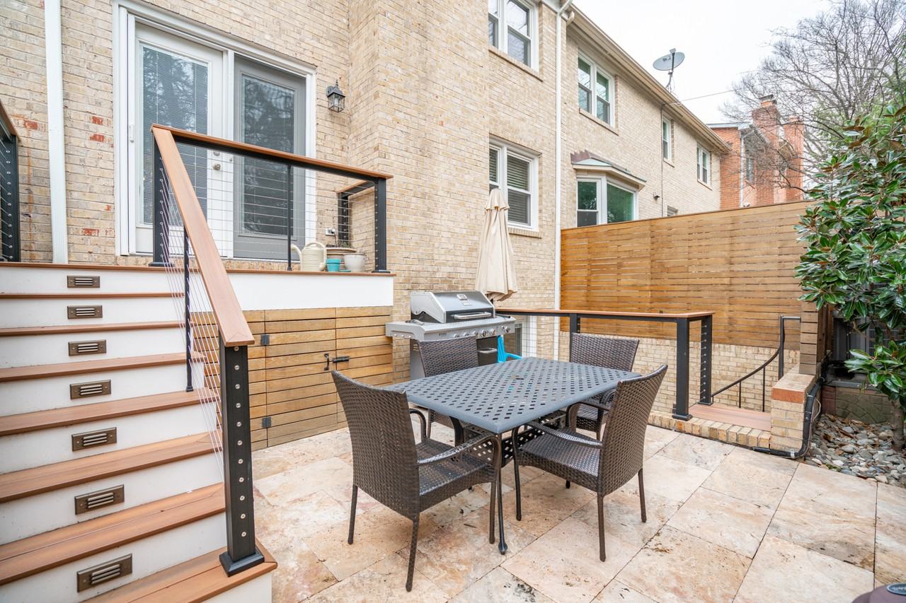 2008 N Brandywine St - Photo 2 of 7