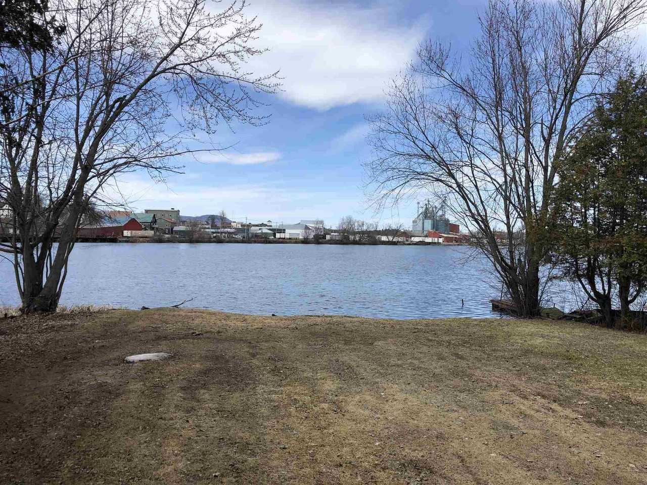 404 Glen Road 2 - Photo 3 of 19