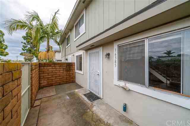 16385 De Anza Circle - Photo 3 of 25
