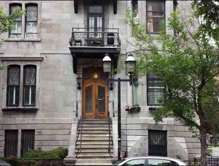 Large Apartment for summer sublet Apartments 3417 Rue Sainte