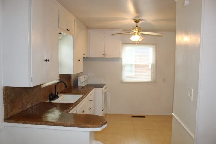 1500 Carlisle Court - Photo 3 of 11