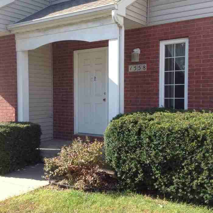 1558 Mckinley Place - Photo 2 of 14