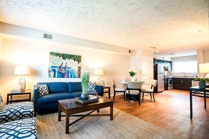 2616 Noble Rd #B - Photo 3 of 16