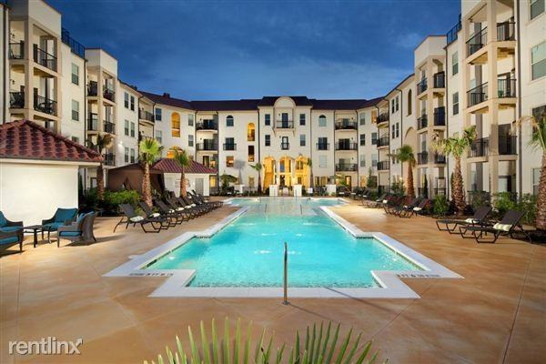 Two Addison Place - Photo 2 of 11