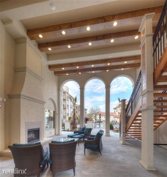 Two Addison Place - Photo 3 of 11