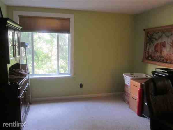 The Weldon Condominium - Photo 3 of 10