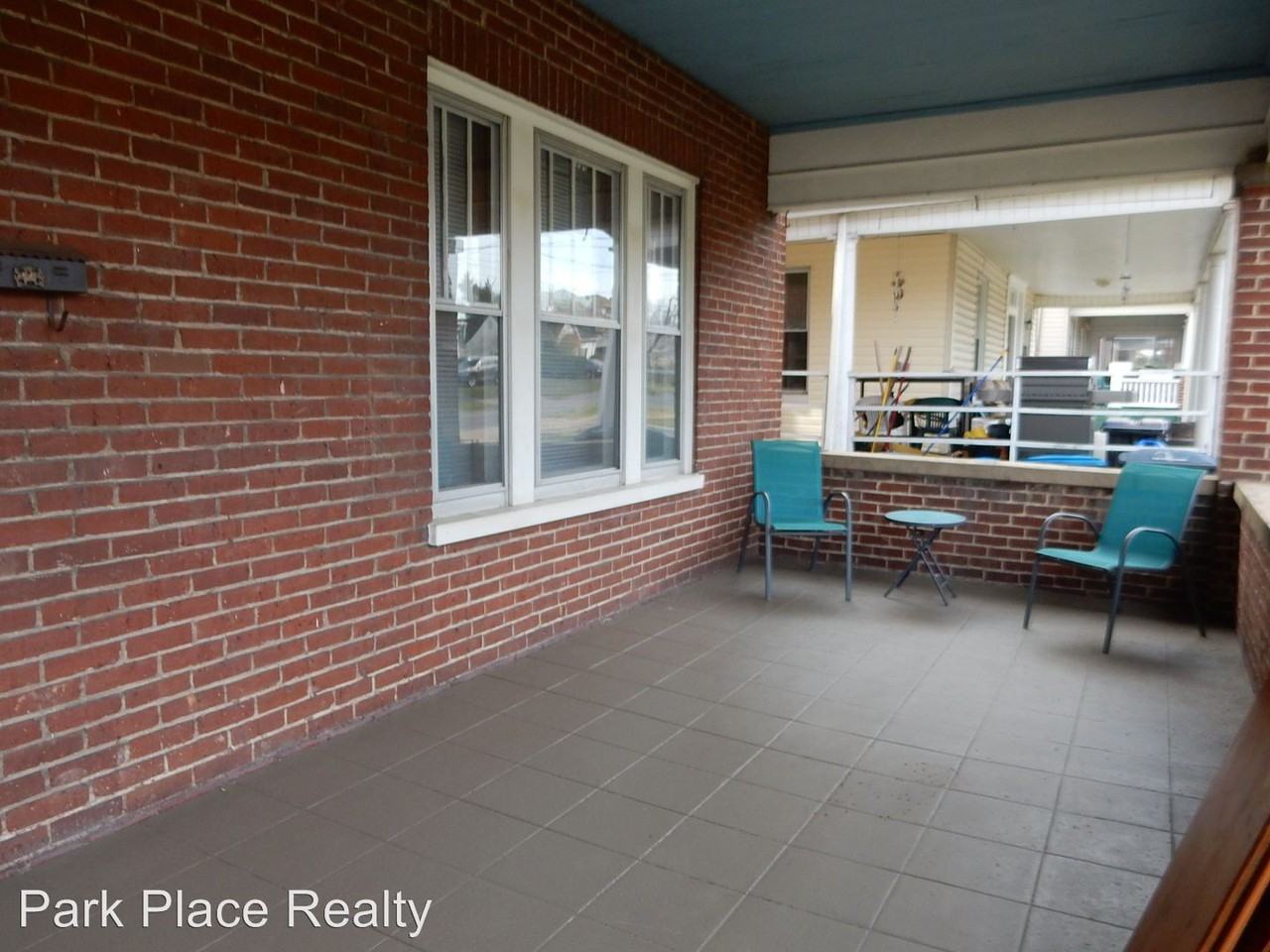 2220/2222 Memorial Ave - Photo 2 of 22