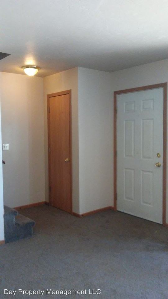 8390/8392 Cty Rd T - Photo 3 of 18