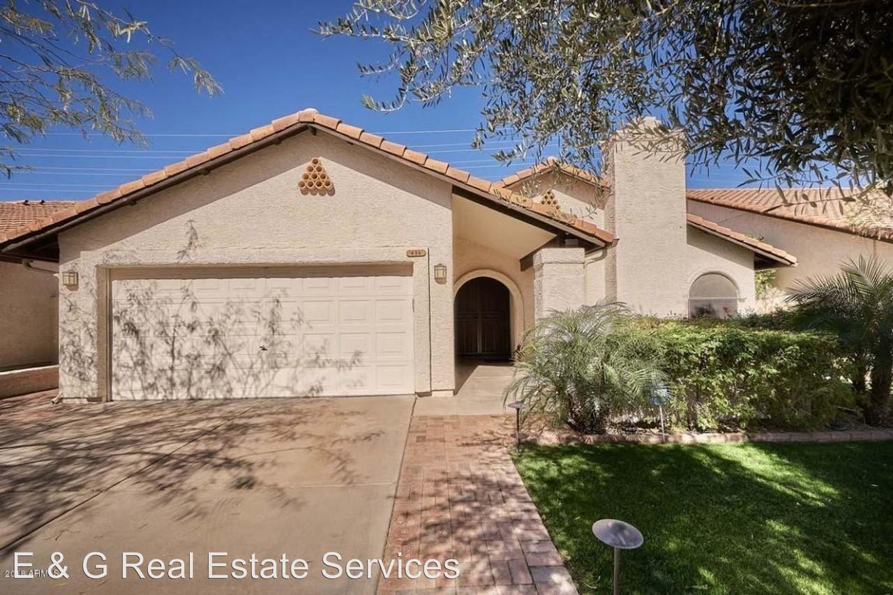 424 E Bluebell Lane - Photo 2 of 16