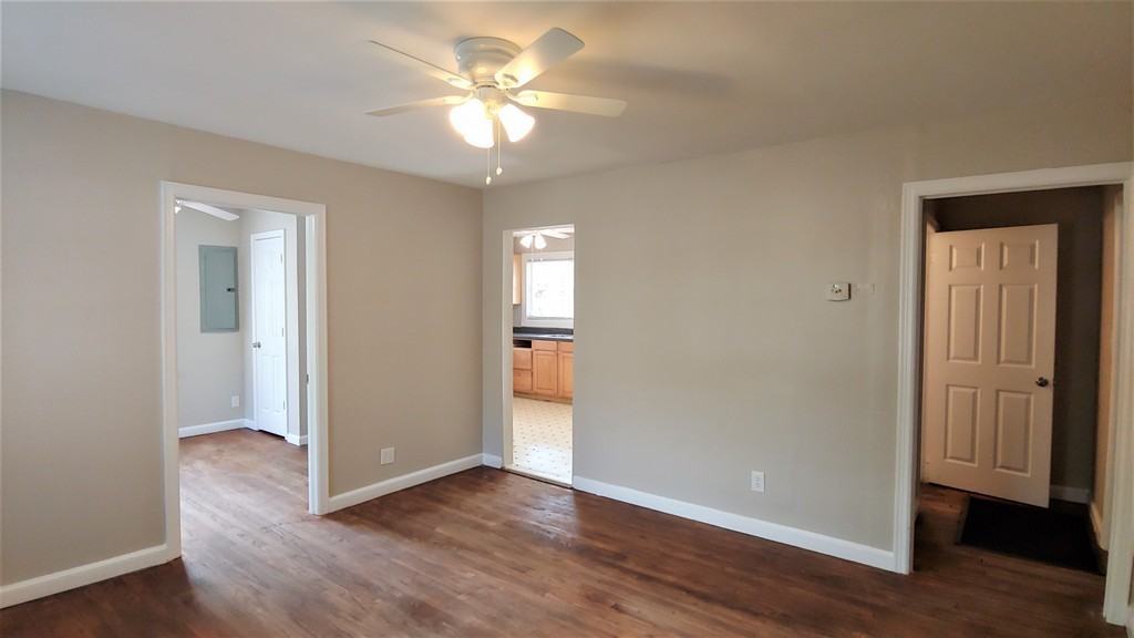 4433 Highland Rd - Photo 3 of 13