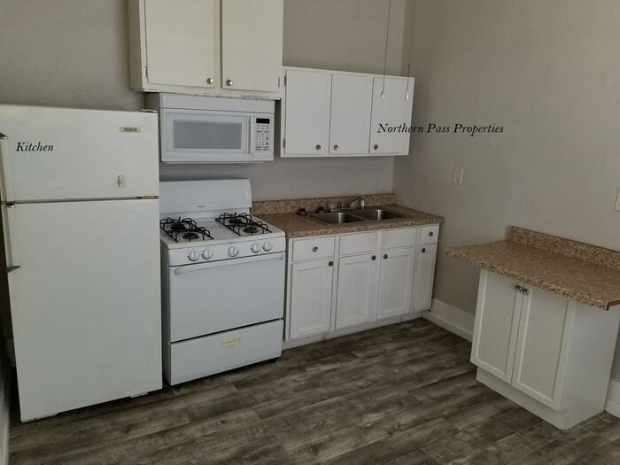 319 Park Street - Photo 2 of 10