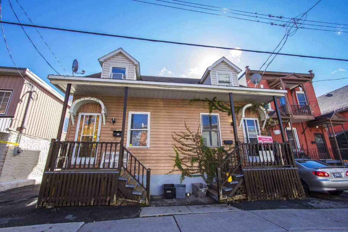 166 St Andrew Street Apartments in Lower Town, Ottawa, ON K1N 5G4 Zumper