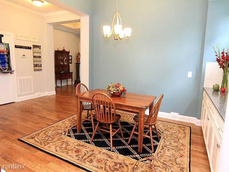 804 Ancient Oaks Drive - Photo 3 of 24