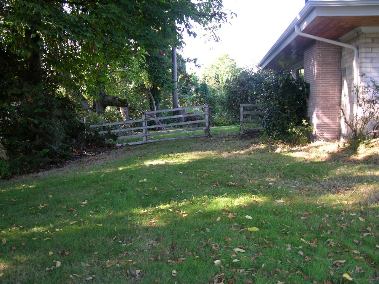 3211 Griffin Ave - Photo 2 of 10