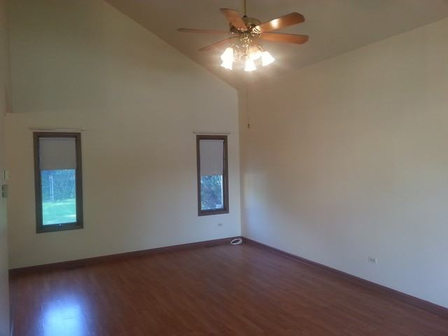 3424 Karen - Photo 3 of 14