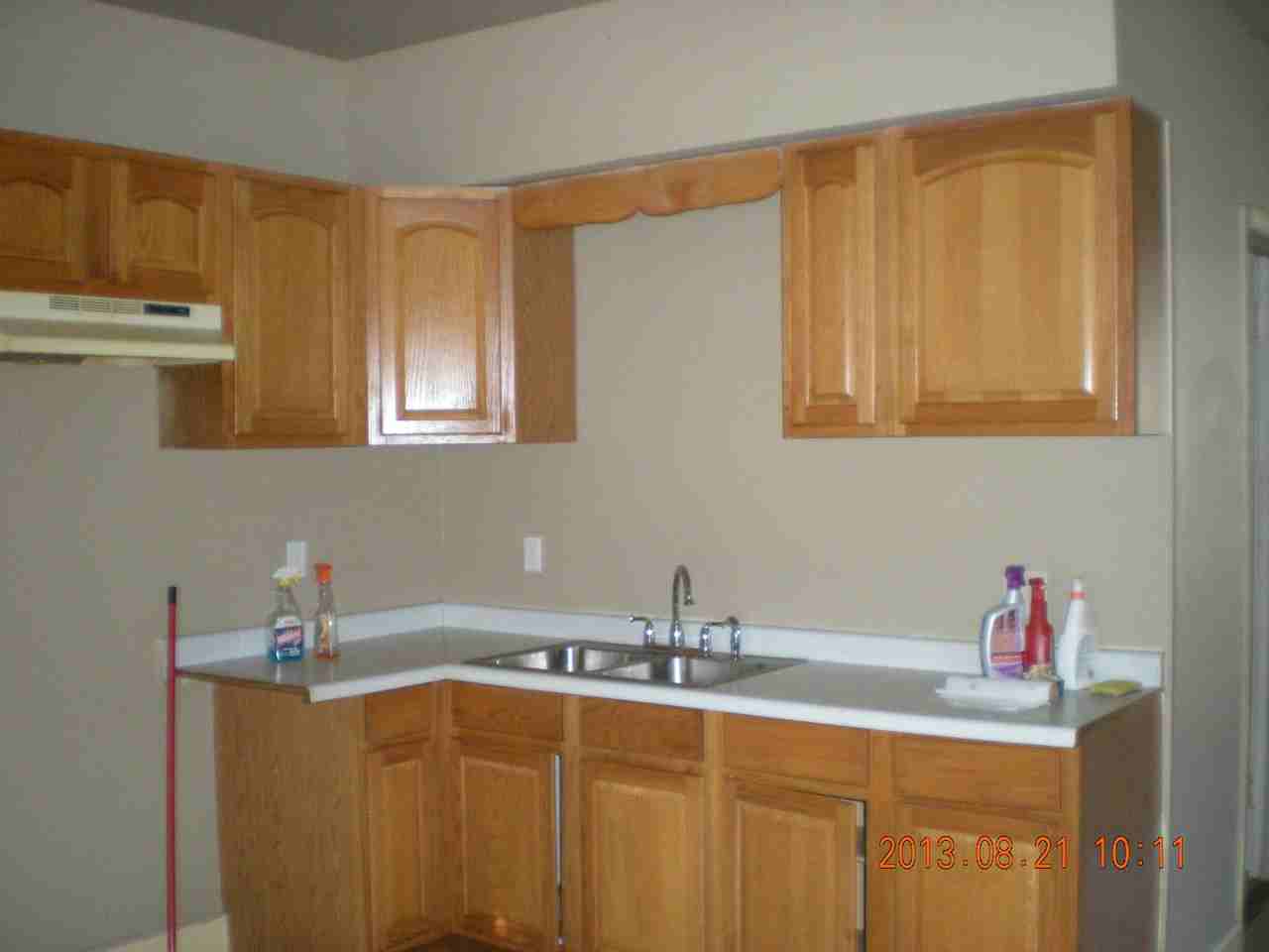 3140 N 34th St - Photo 2 of 4