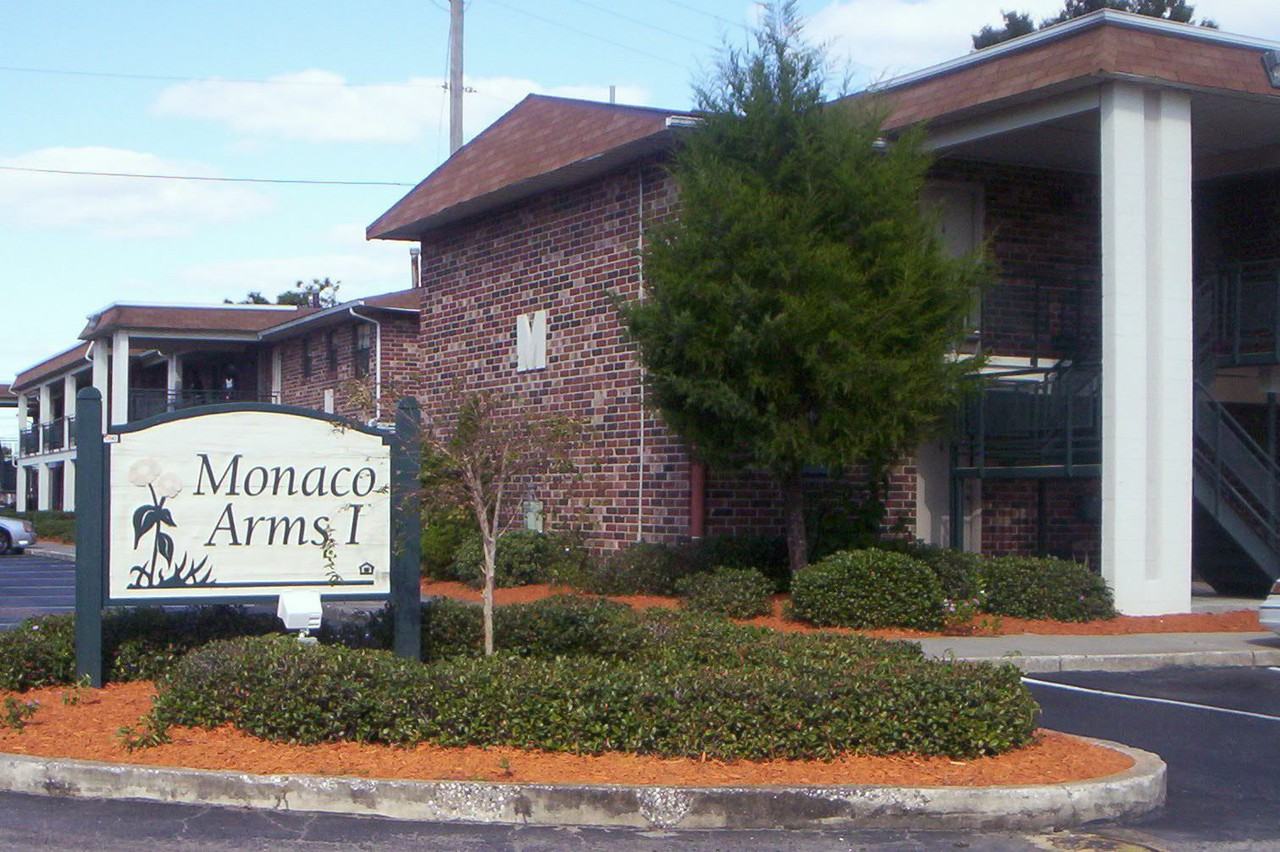 Monaco Arms Apartments - Photo 3 of 6