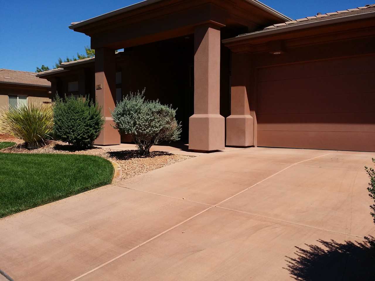 1612 N Raven Ln - Photo 2 of 18